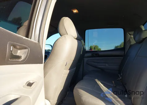 2011 Toyota Tacoma Prerunner V6 from USA, damaged, VIN 3TMJU4GN2BM112932